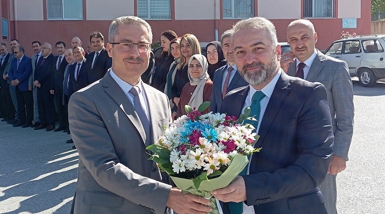 YENİ ÇORUM MÜFTÜSÜ GÖREVE BAŞLADI