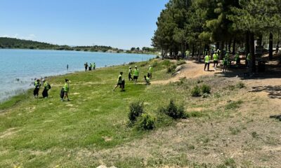 ÇEVRE GÜNÜNDE TEMİZLİK YAPTILAR