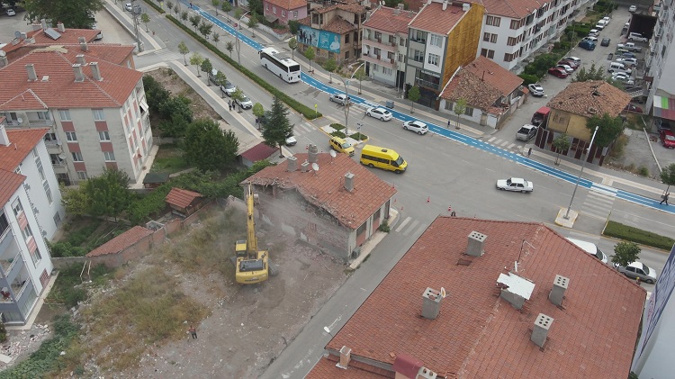 KAMULAŞTIRMA VE YIKIM ÇALIŞMASI