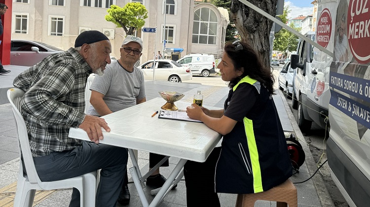 BELEDİYE’NİN GÖNÜL ELÇİLERİ SAHADA