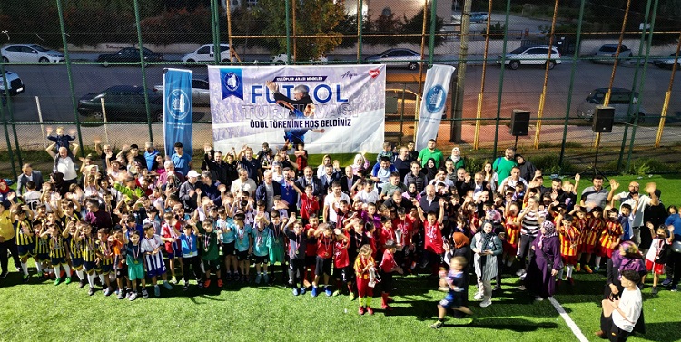 MİNİKLERİN ŞAMPİYONU ÇORUM FK