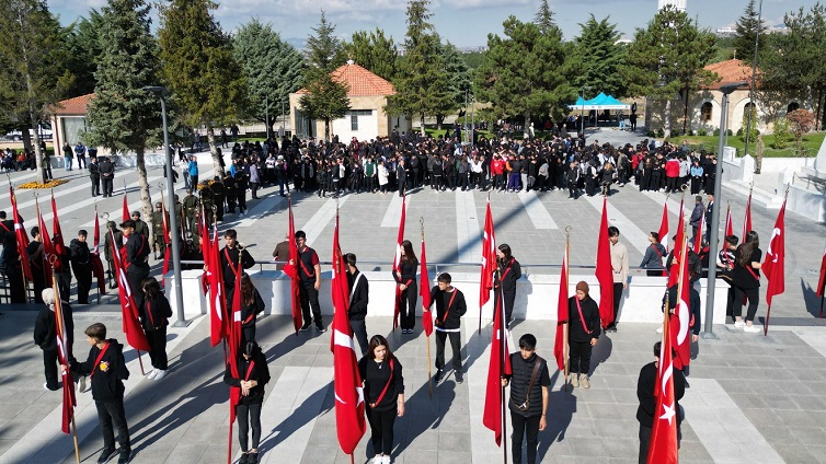 ŞEHİTLER İÇİN DUA EDİLDİ